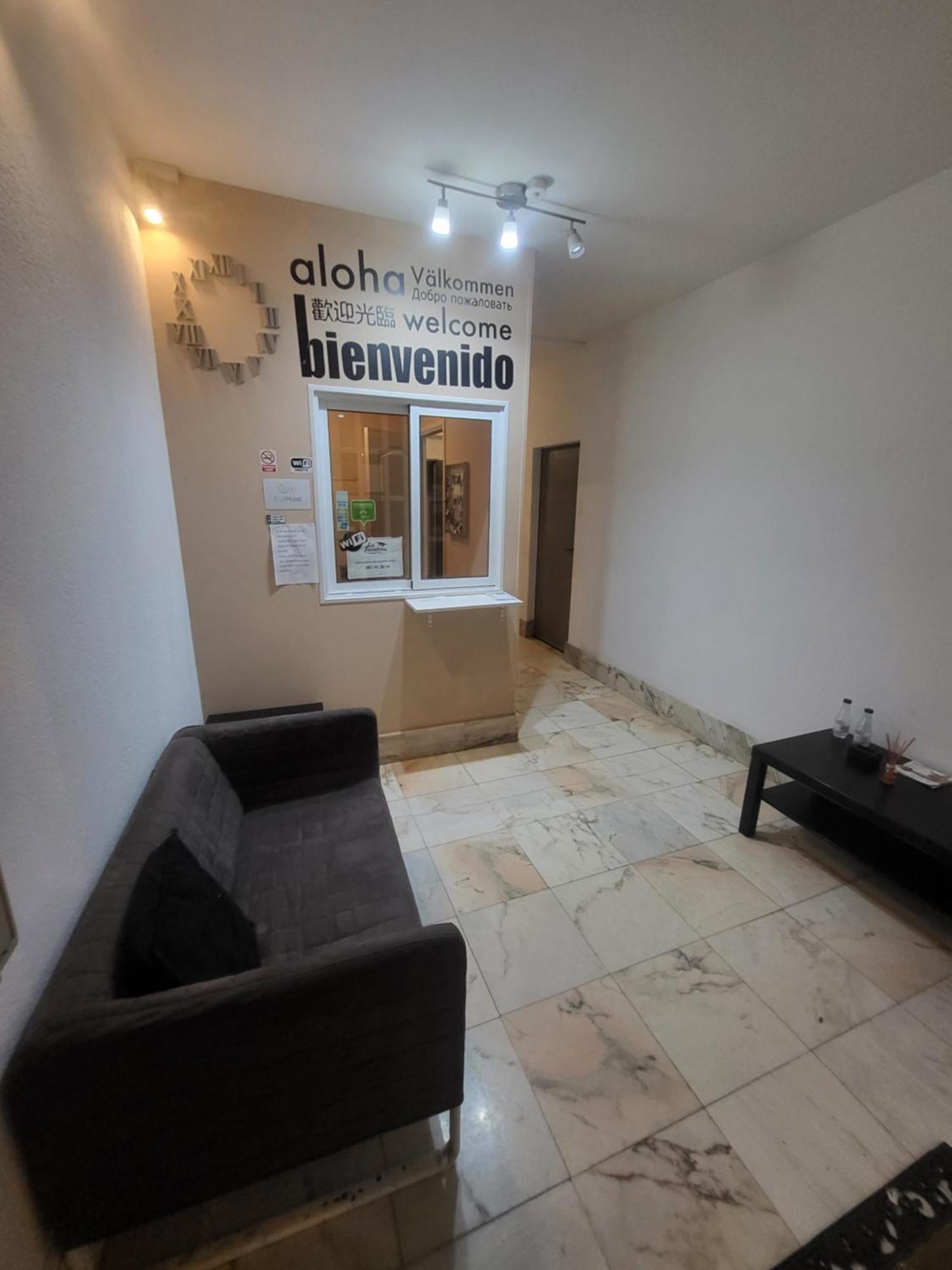 Hostal La Frontera Ferrol Exterior photo