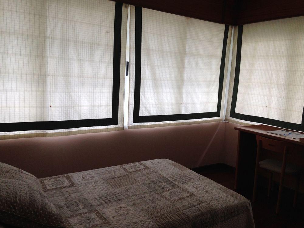 Hostal La Frontera Ferrol Exterior photo
